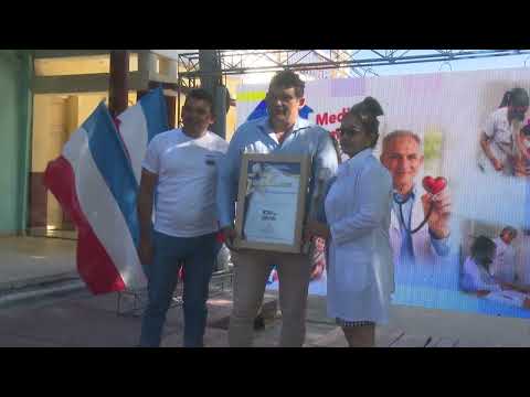 Celebran en Granma aniversario 42 del programa de médicos y enfermeras de la familia.