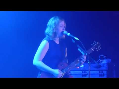 Videoclip de Was It a Lie? — Sleater-Kinney