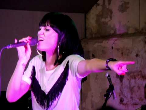 Jessie J - L.O.V.E (live from XOYO, London - 11.11.10)