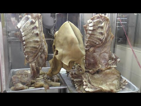 Singapore Street Food. Mutton Ribs, Lamb Skewers, Duck, Beef and more. Haig Road Hawker Centre