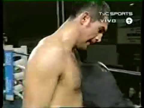 Julio César "La Furia" Domínguez vs. Martín David "El Látigo" Islas