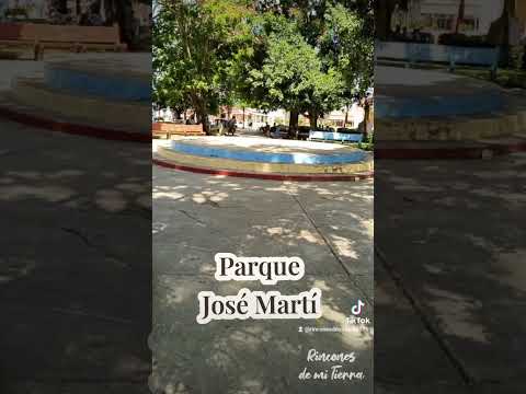 La glorieta del Parque José Martí, en Florida, Camagüey, Cuba. ❤️🇨🇺¿Quién jugó aquí de pequeño?