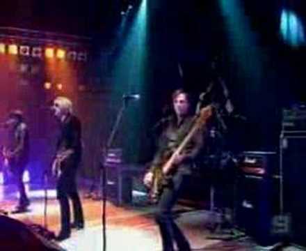 The Androids - Whole Lotta Love live on the Footy Show