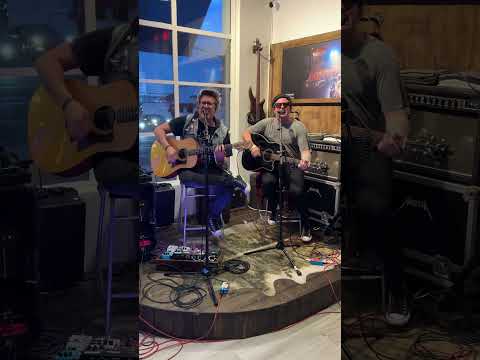 Nick Y Phil - Unwritten Law