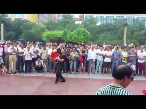 Dança de Rua em Luoyang China, Vol 2