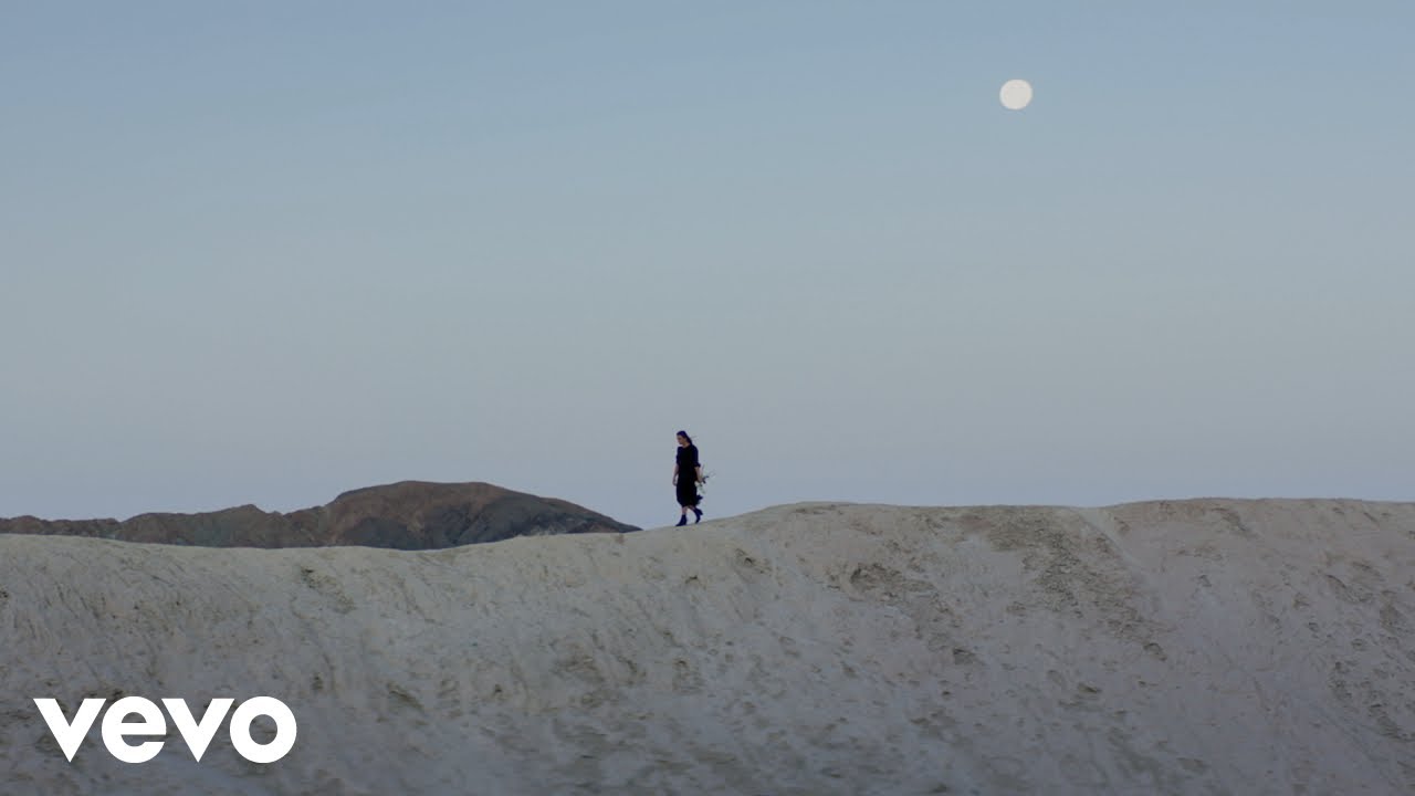 Cat Power — Wanderer (Intro)