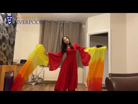 Let's learn a traditional Chinese Fan Dance