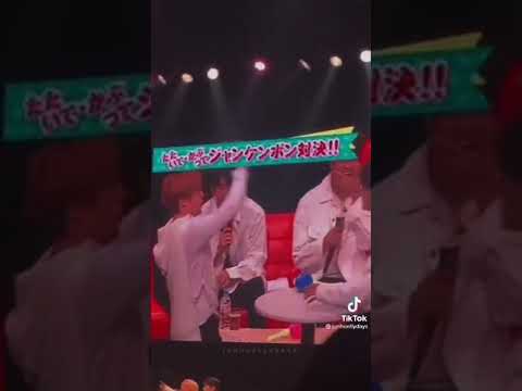 How Bobby treats Junhoe VS other members 😂