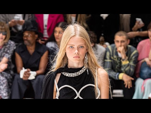 Top Newcomer: Evie Harris (FW 20)