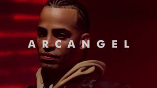 Arcangel en Blackhaus  Po encima