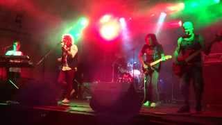 Mickey Finn's T Rex "Teenage Dream" Live