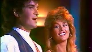 Gino Vannelli & Corinne Sauvage   Hurts to be in love