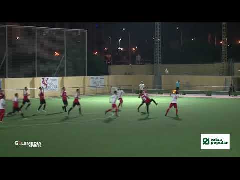 Golazo de chilena del Discóbolo-La Torre que fue anulado por fuera de juego