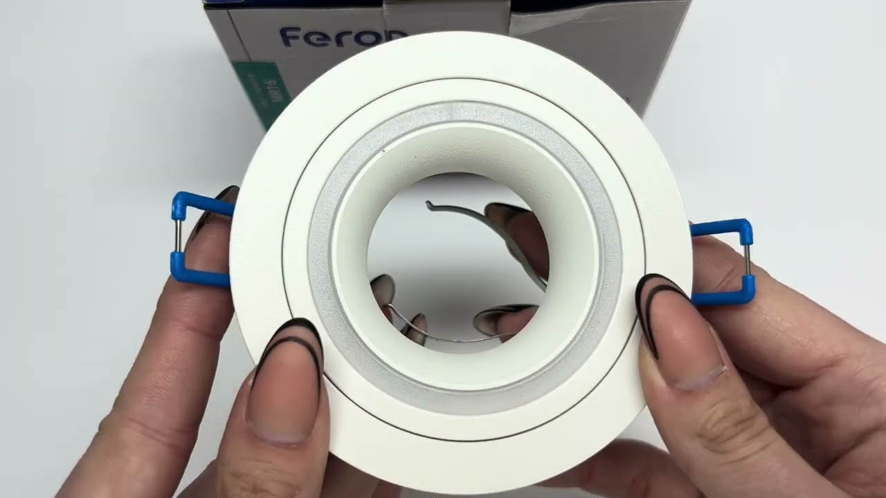 Врізний поворотний точковий світильник FERON DL6130 MR-16 білий 01790