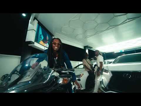 Lil Young - Bagga Prod. by Seja (Official Music Video)