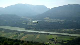 preview picture of video 'Paragleiten Bilderbuchstart am Radsberg'