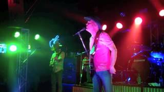 "The Lord Loves the Drinkin' Man" by Kevin Fowler live at Rockin Rodeo in Denton, Texas