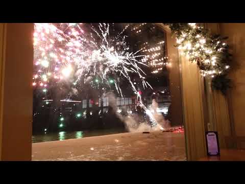 2017-1231-mccloones-fireworks