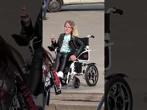 Helping others overcome challenges is humanity at its best🥰😇 #helping #kindness