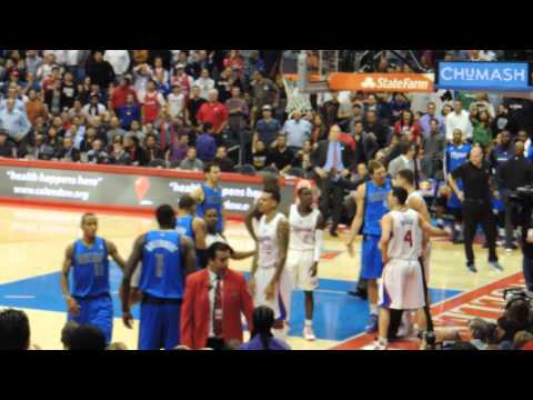 Blake Griffin & Samuel Dalembert get tangled up (Clippers vs Mavs 1/15/14)
