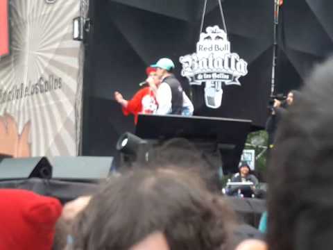 Cristofebril vs Deof - Red Bull Batalla de los Gallos Chile 2015