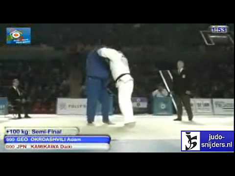 Judo 2010 Tblisi: Adam Okroashvili (GEO) - Daiki Kamikawa (JPN) [+100kg].
