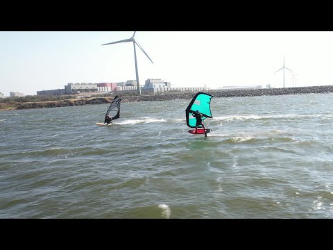 WINGFOIL VS WINDSURF
