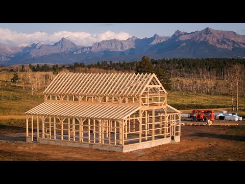 Telluride Barn Raising: Timber Framing a Monitor Barn