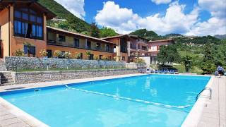 preview picture of video 'Residence delle Rose - Tremosine - Lago di Garda Lake Gardasee'
