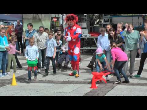 VIII Piknik Integracyjny - Zabawy z Clownami i "Balony do nieba".