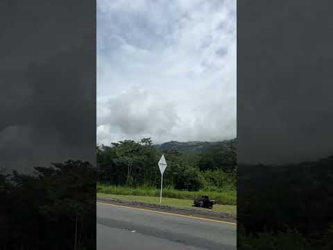 Entre autopista y autopista. Fredonia, Antioquia.