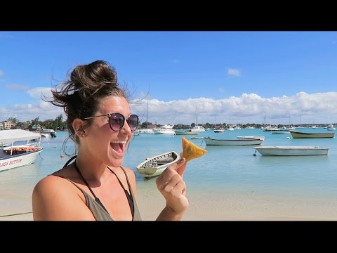 DELICIOUS MAURITIUS // street food heaven Video