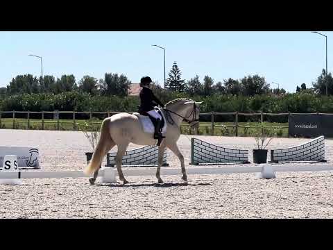 Lara e Inca- Children Individual - 75,1%