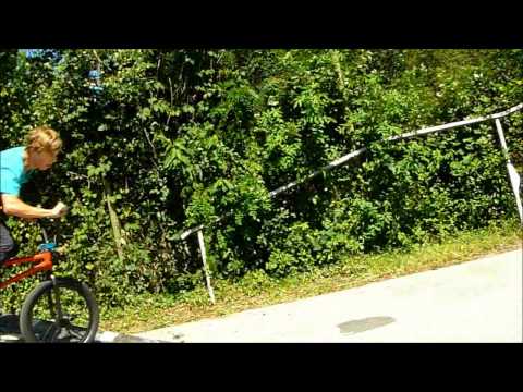 Onlysteeze Robert Tkalčec