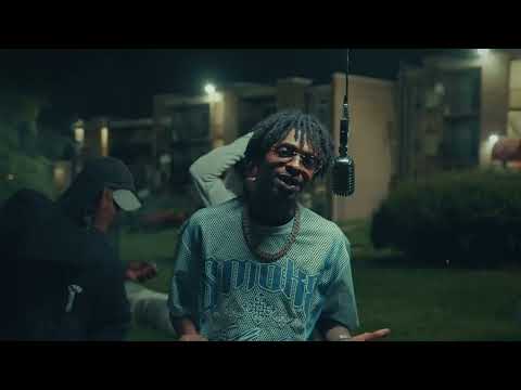 Yung Swury - REAL ME (Live Performance)