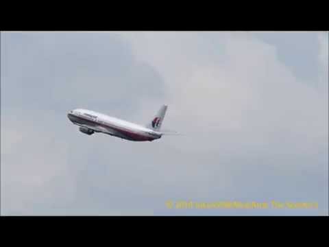 Malaysia Airlines Boeing 737-4H6 9M-MMF