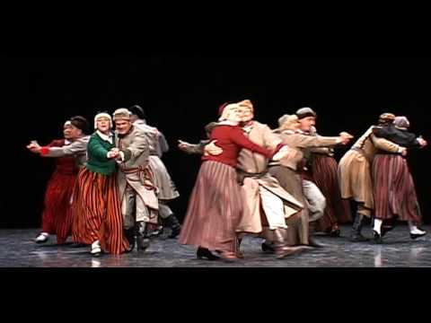 Alūksnes Kultūras centra deju kopa "Jukums"