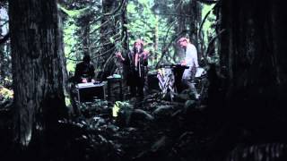 Niki &amp; The Dove - The Fox [Live Performance Video]