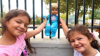 Masal Bebek Bakıcısı Oluyor  Cicciobello Bebek Bakıyor - Kids Pretend 