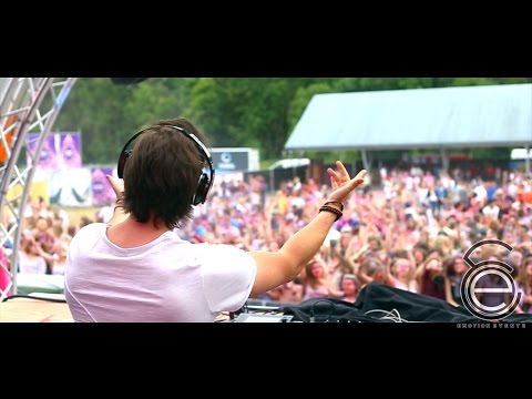 Liam Summers @ Holy Colorz