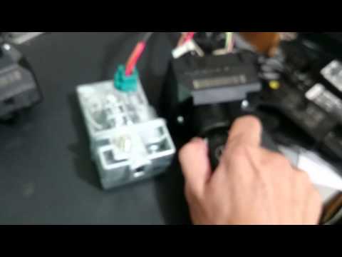 TACT W204 Mercedes Benz C280 Key programming test on Desk part 2
