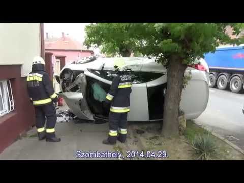 Peugeot borult fel a szombathelyi balesetben