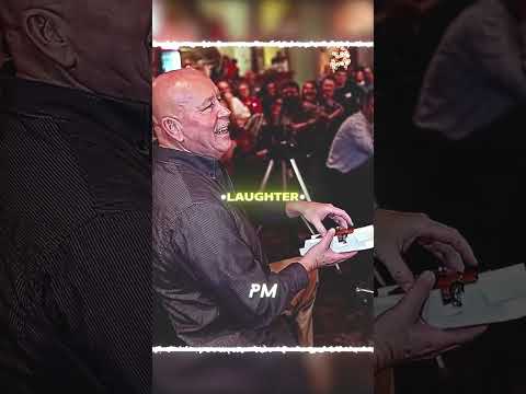 Loyal employee of 40 years gets surprise gift from boss❤️