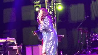 Gloria Gaynor -  Stop! In The Name Of Love (live in Tel Aviv) FULL