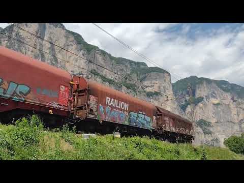 Transito lento treno merci misto