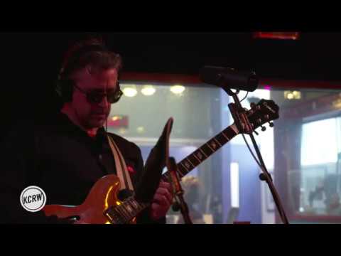 EELS performing "Bone Dry" live on KCRW