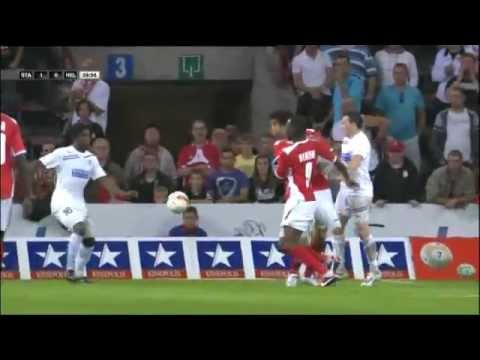 Standard Liege vs Helsingborgs IF : Mohamed Tchité scores (2011-08-18)