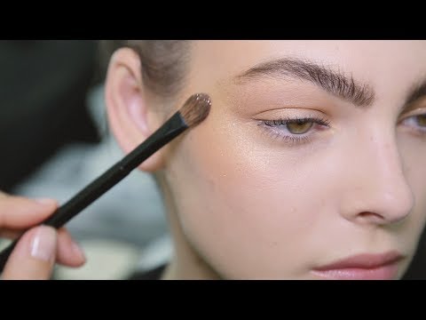 download lagu mp3 mp4 Fashion Makeup 2018, download lagu Fashion Makeup 2018 gratis, unduh video klip Fashion Makeup 2018
