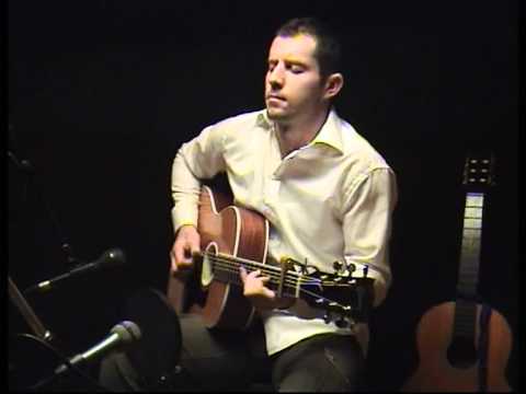 Robert Kordić - Božićni vrtuljak