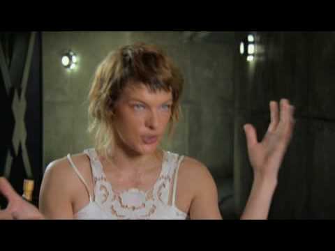 Resident Evil Extinction movie trailer.